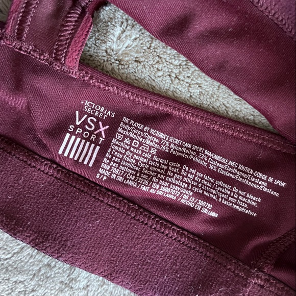 Victoria’s Secret Sports Bra - Picture 2 of 3